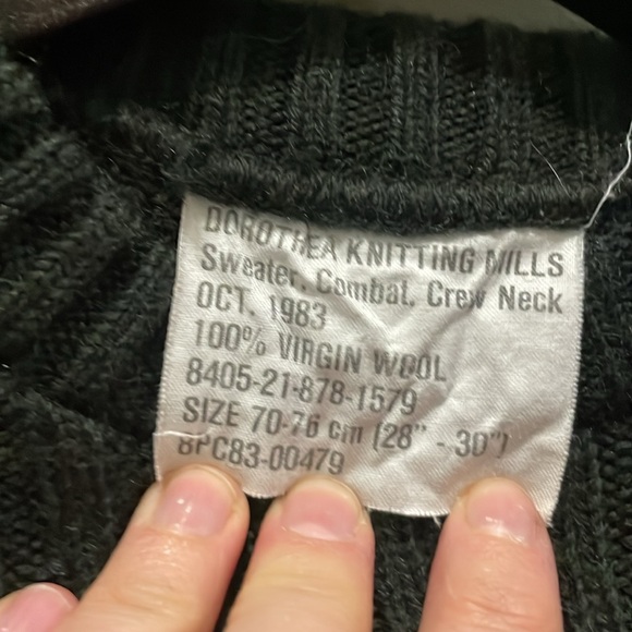 Vintage 1983 Dorothea Knitting Mills Sweater Adult Military Wool Mens Size Small - Picture 8 of 10